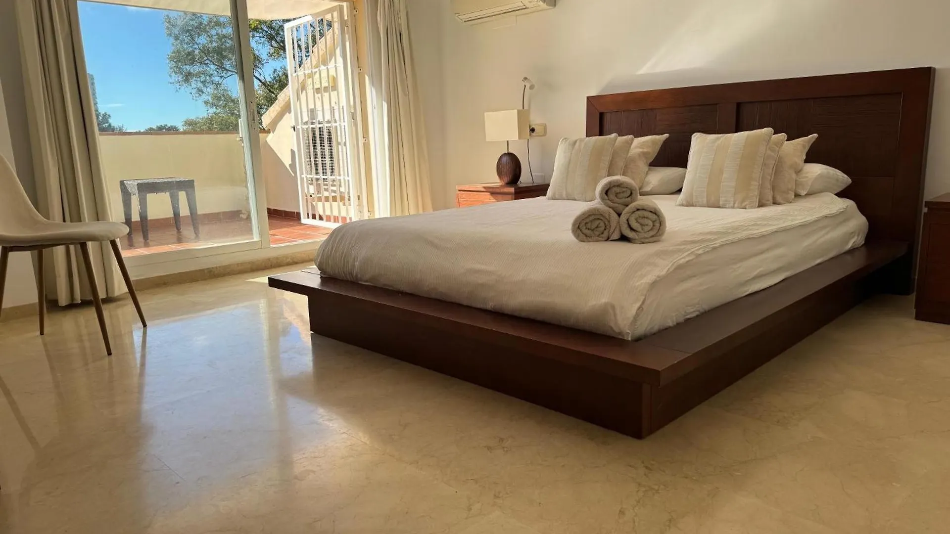 Piso-Lechuza Elviria Marbella 2 Apartment